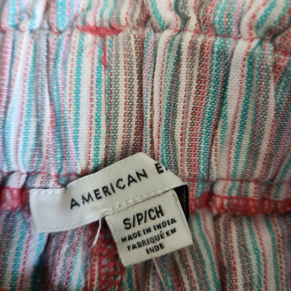 American Eagle High Waisted Paperbag Soft Shorts Small